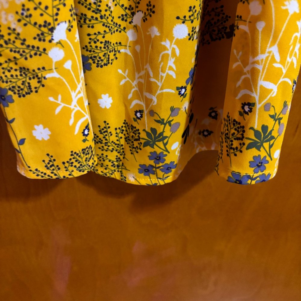 Sienna Sky Off the shoulder yellow flower blouse XS - Picture 13 of 13